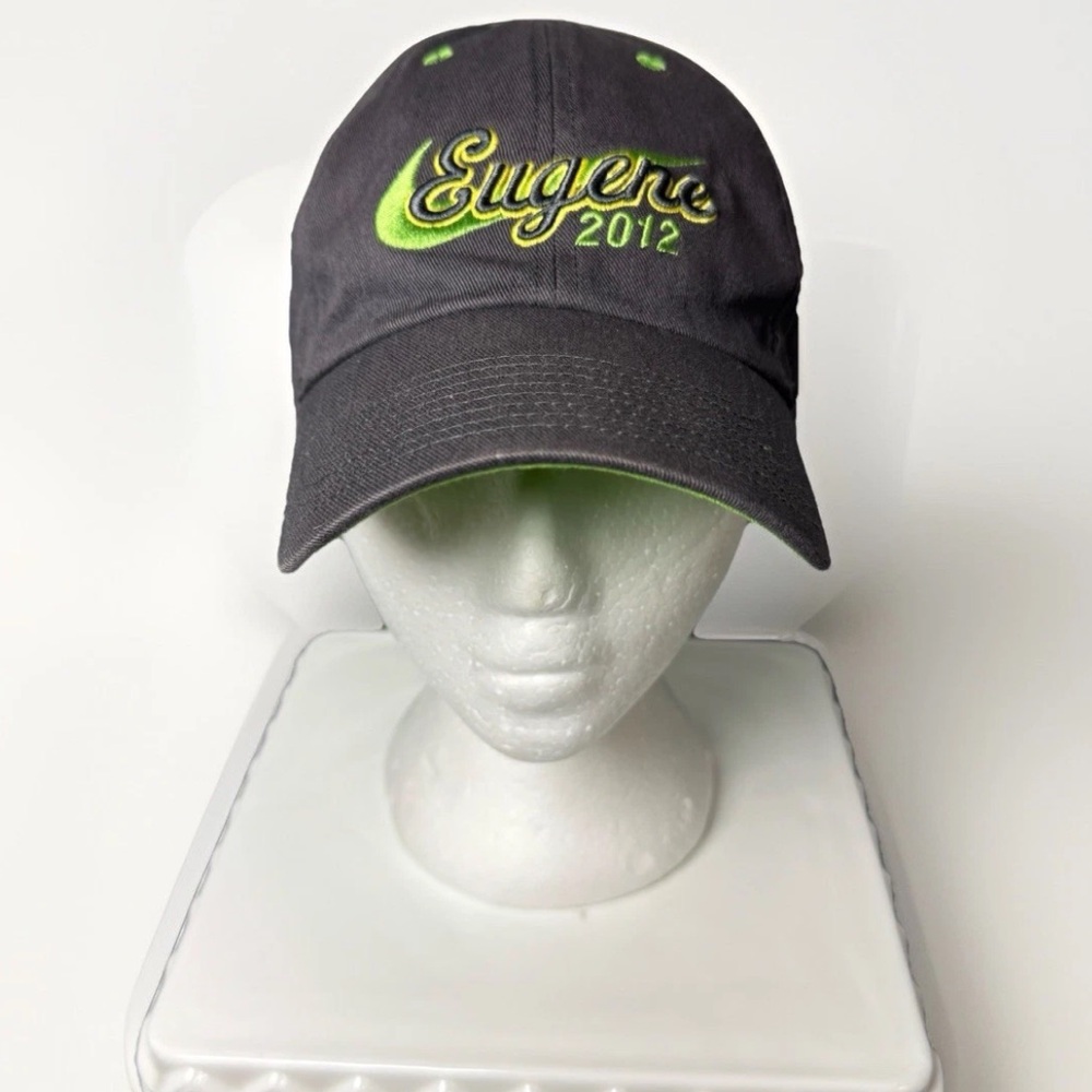 Nike Eugene Oregon Tracktown USA 2012 Dri-Fit Grey Strap Back Hat NWOT
